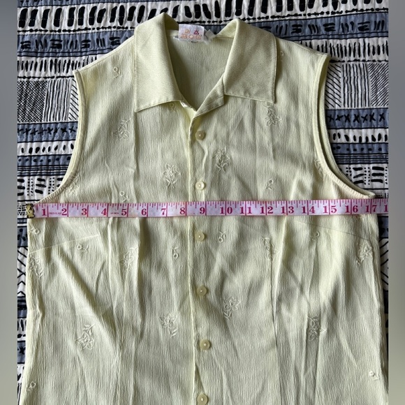 Vintage Frilli Womens Pastel Yellow Floral Embroidered Button-up Shirt Boho M - Picture 6 of 9